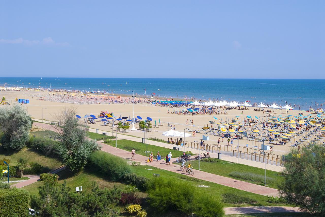Solarium Apartment Bibione Exterior photo